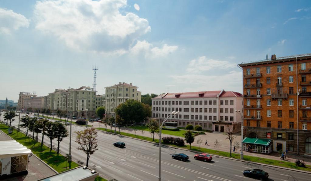 Ferienwohnung Flatcomfort Nezavisimosti 44 Minsk Exterior foto