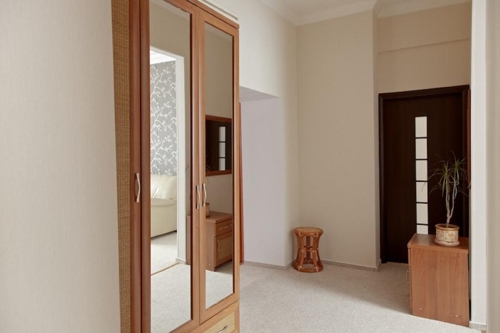 Ferienwohnung Flatcomfort Nezavisimosti 44 Minsk Exterior foto